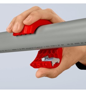 Unealtă Knipex pentru tăiat țevi din plastic cu tăiere precisă și r...